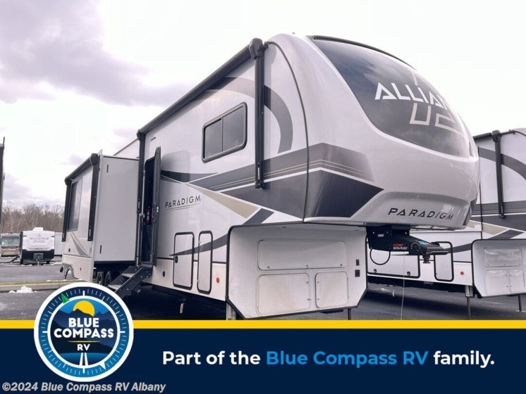 New 2024 Alliance RV Paradigm 395DS available in Latham, New York