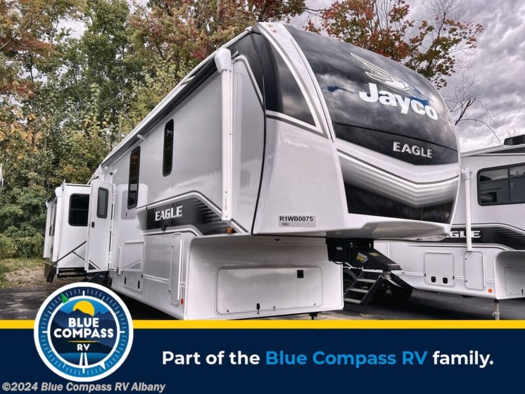 New 2024 Jayco Eagle 370FBTS available in Latham, New York