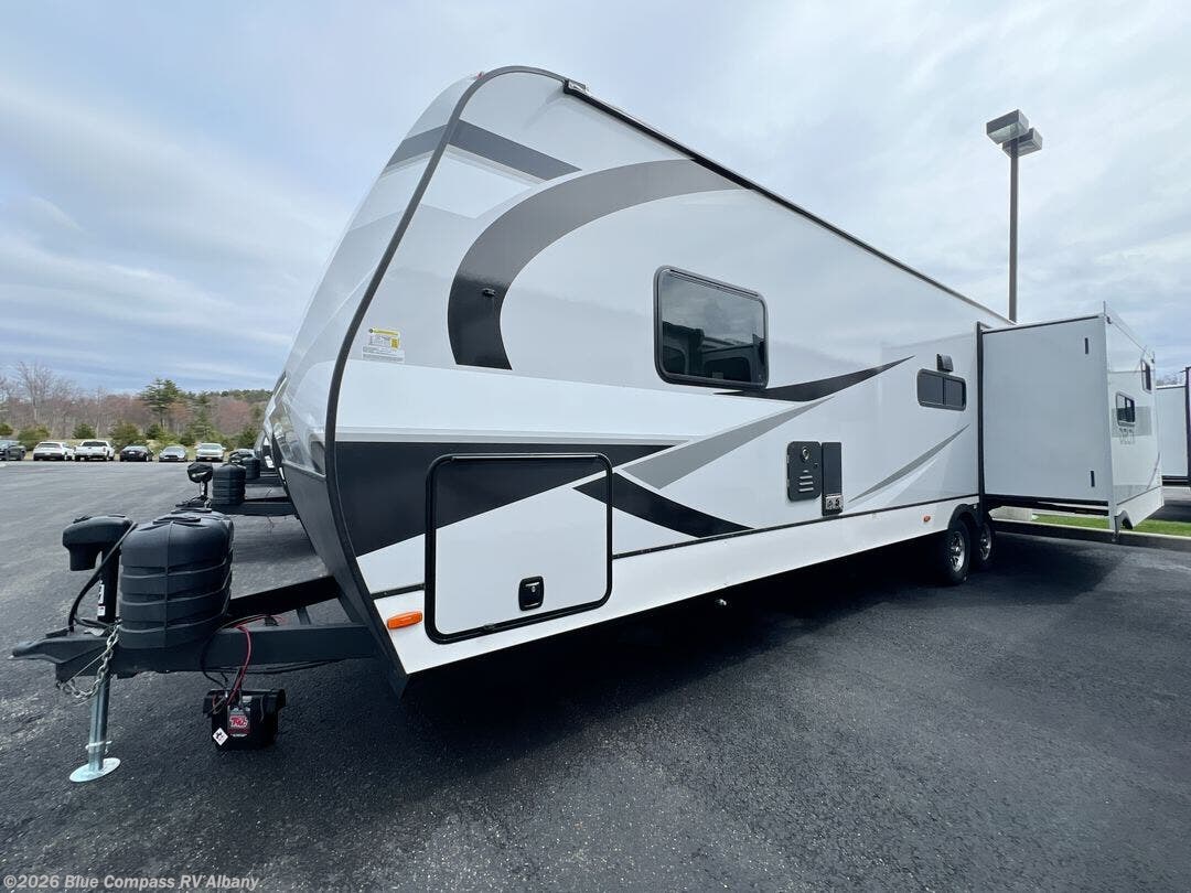 New 2025 Alliance RV Delta 321BH available in Latham, New York