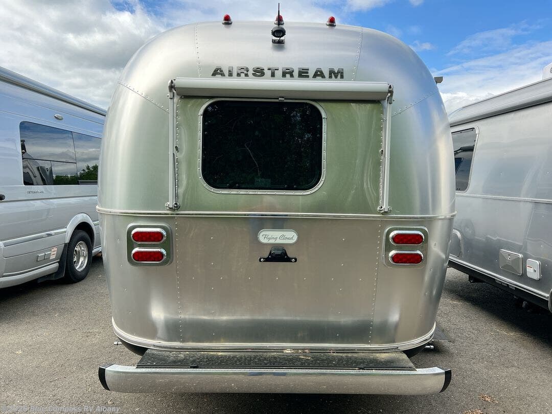 2025 Flying Cloud 23FB-QUEEN by Airstream from Blue Compass RV Albany in Latham, New York