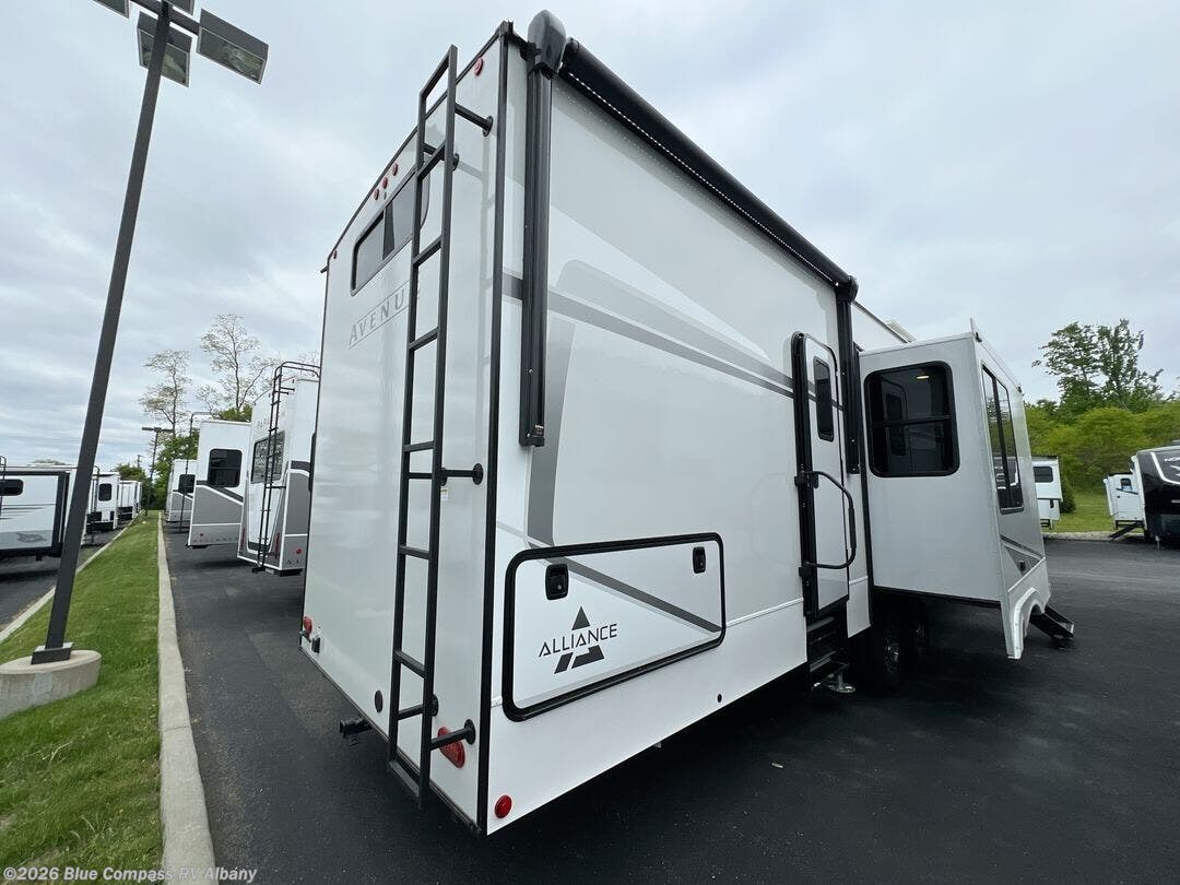 New 2025 Alliance RV Avenue 38DBL available in Latham, New York