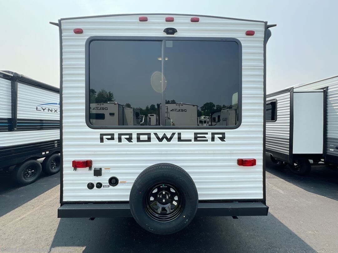 2025 Prowler Lynx 2611RLX by Heartland from Blue Compass RV Albany in Latham, New York