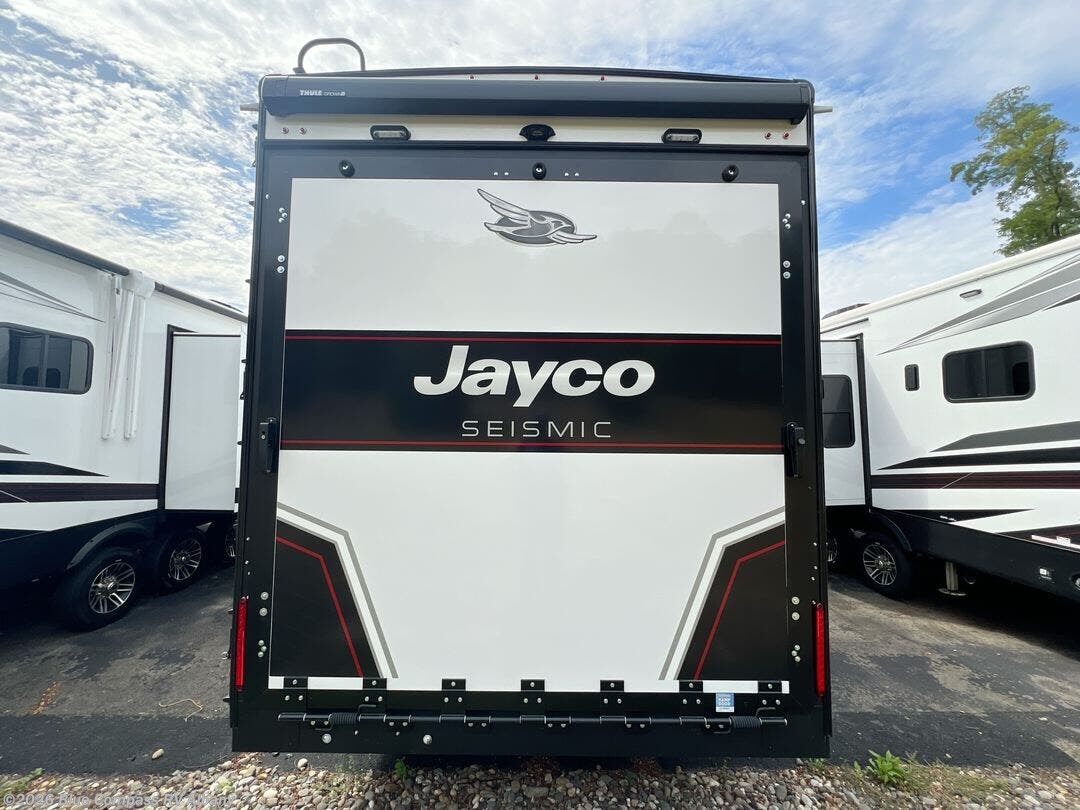 2025 Seismic 359 by Jayco from Blue Compass RV Albany in Latham, New York