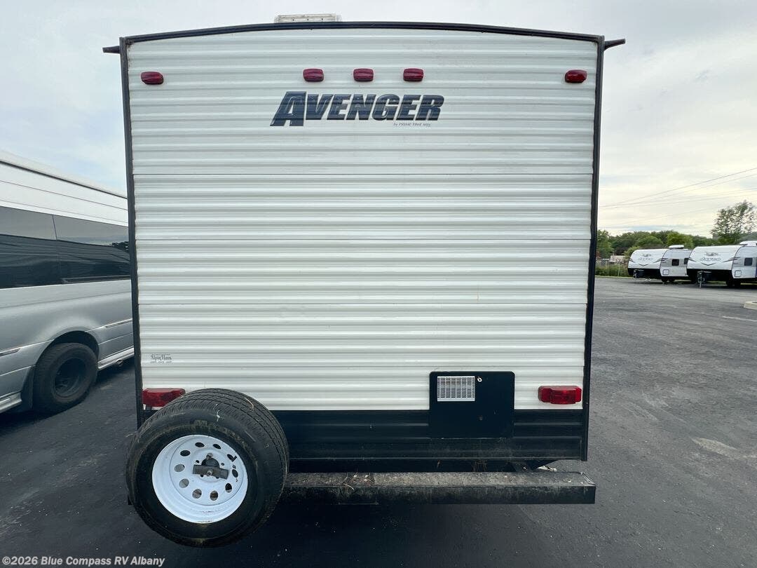 2016 Avenger 26BH by Prime Time from Blue Compass RV Albany in Latham, New York