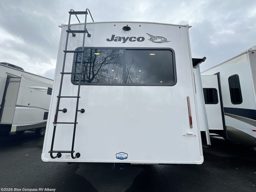 2025 Eagle HT 29RLC by Jayco from Blue Compass RV Albany in Latham, New York