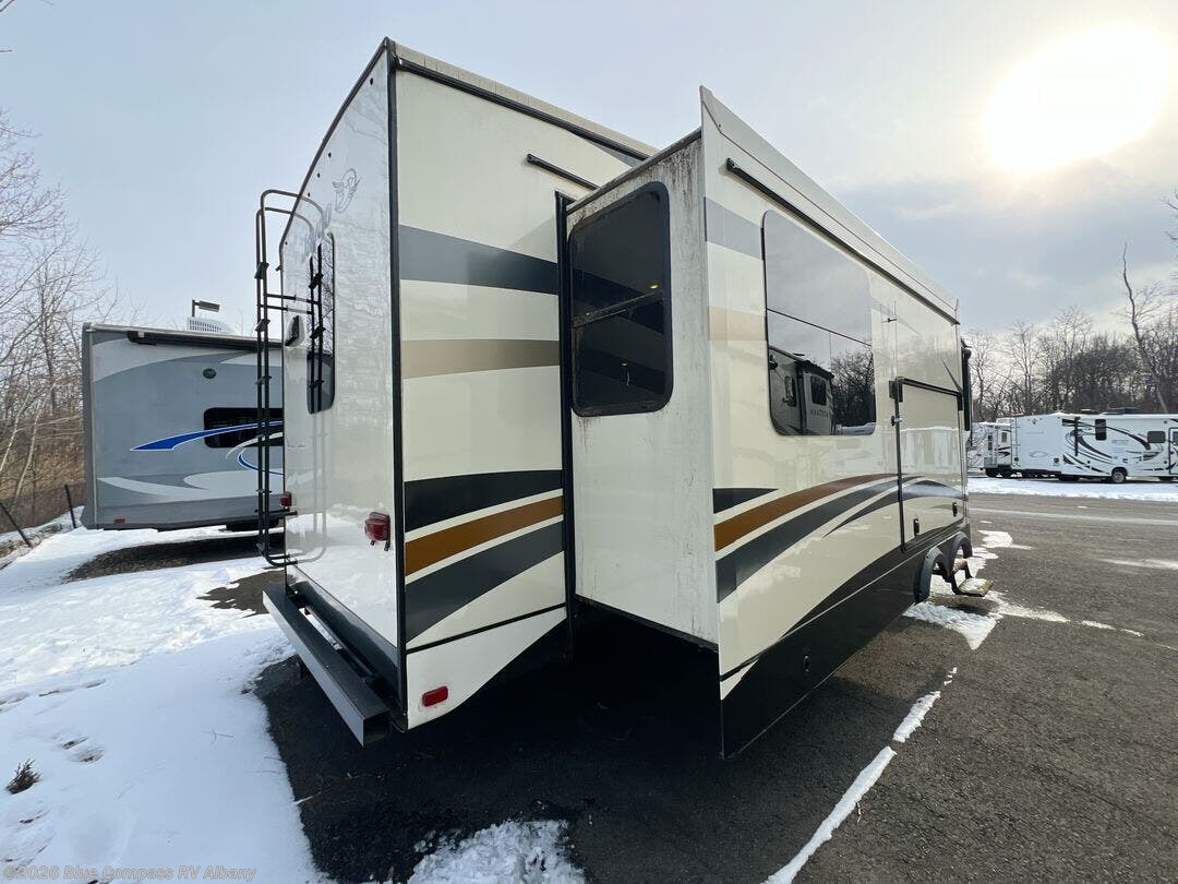 Used 2016 Jayco North Point 311RKTS available in Latham, New York