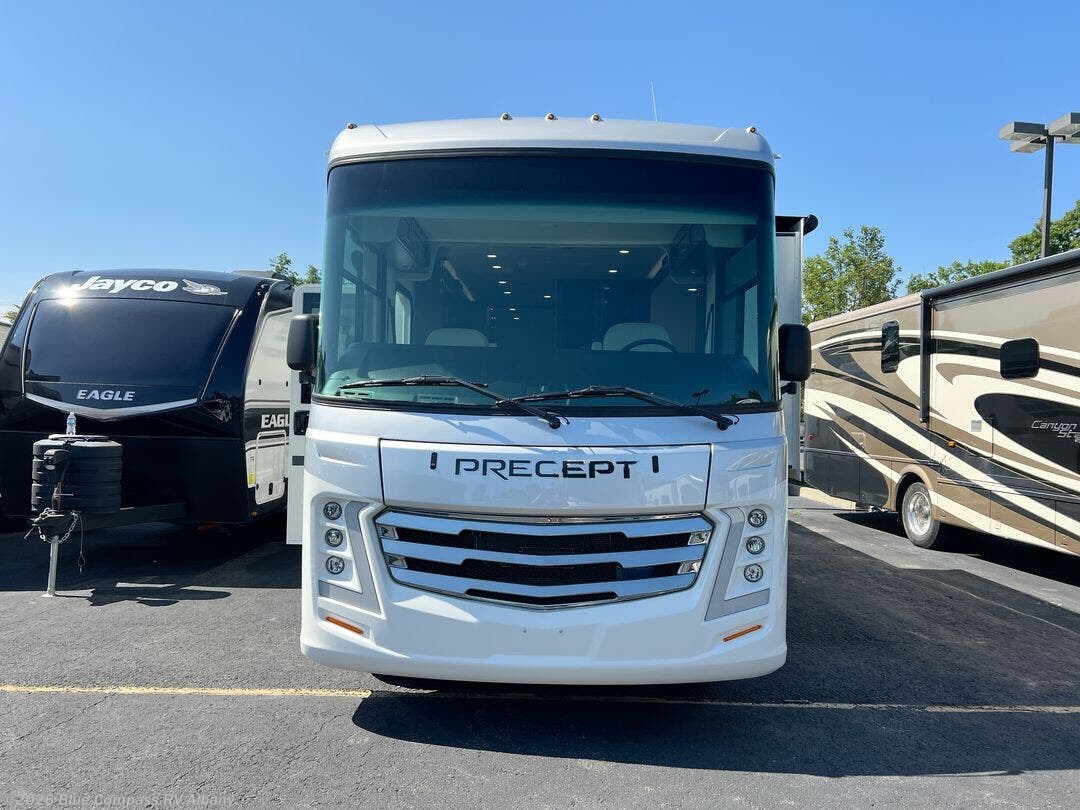 New 2026 Jayco Precept 34G available in Latham, New York