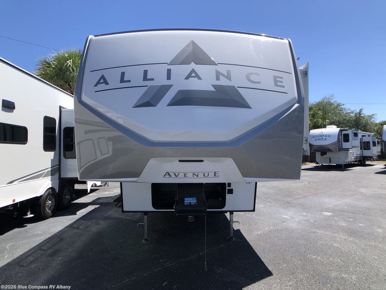 New 2025 Alliance RV Avenue 33RKS available in Latham, New York