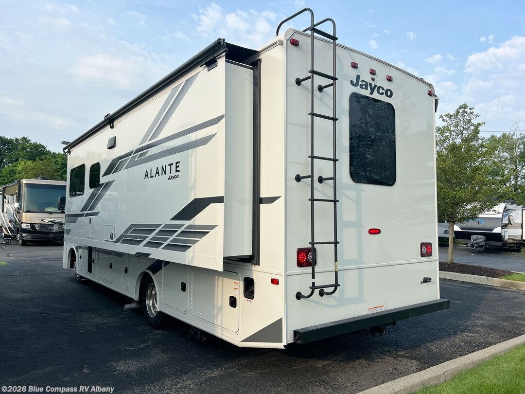 New 2026 Jayco Alante 29S available in Latham, New York