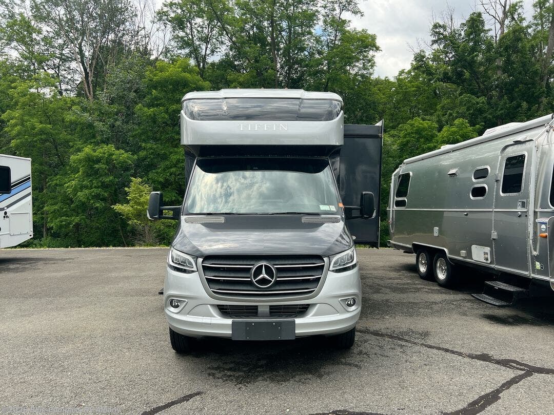2020 Wayfarer 25RW by Tiffin from Blue Compass RV Albany in Latham, New York