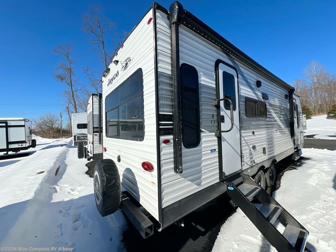 New 2026 Jayco Jay Flight SLX 262RLS available in Latham, New York