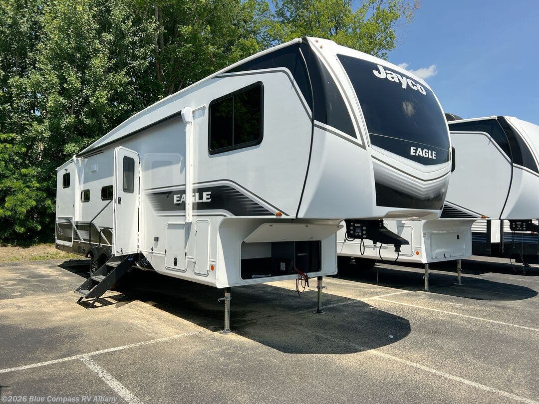 2026 Eagle HT 31QCD by Jayco from Blue Compass RV Albany in Latham, New York