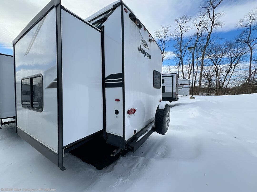 2026 Jay Flight SLX 321BDS by Jayco from Blue Compass RV Albany in Latham, New York