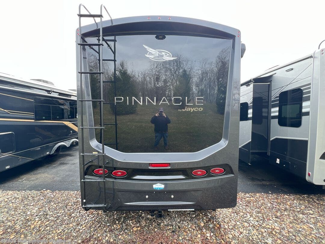 2026 Pinnacle 39FLOK by Jayco from Blue Compass RV Albany in Latham, New York