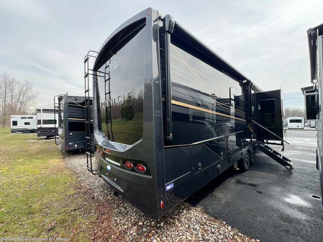 New 2026 Jayco Pinnacle 39FLOK available in Latham, New York