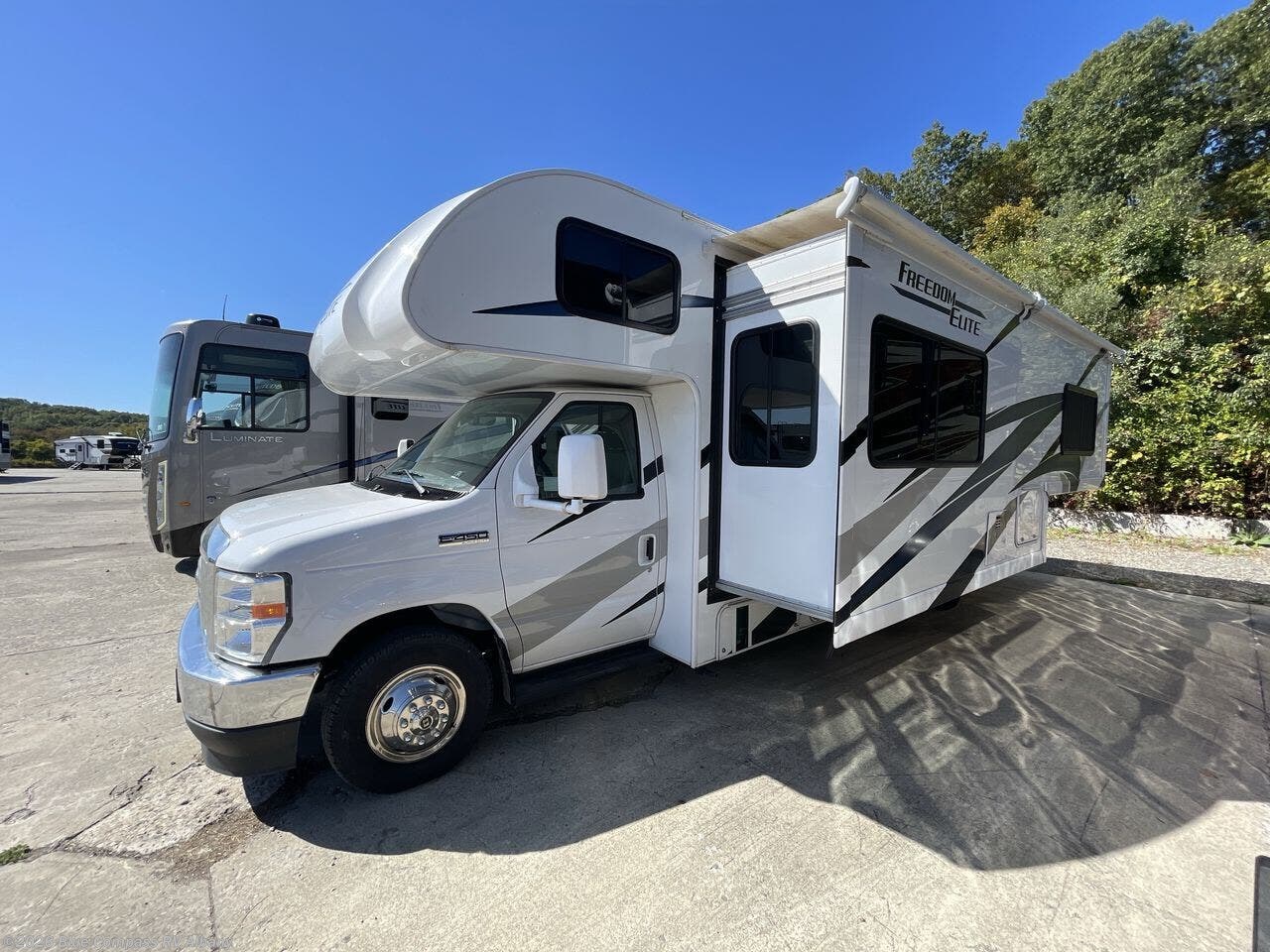 Used 2022 Thor Motor Coach Freedom Elite 27FE available in Latham, New York