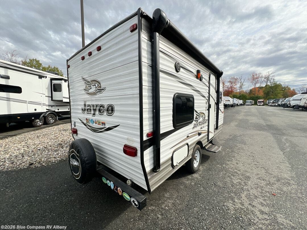 Used 2016 Jayco Jay Flight SLX 154BH available in Latham, New York