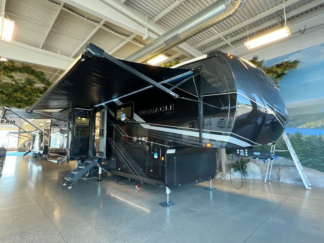 2027 Pinnacle 36FBTS by Jayco from Blue Compass RV Albany in Latham, New York