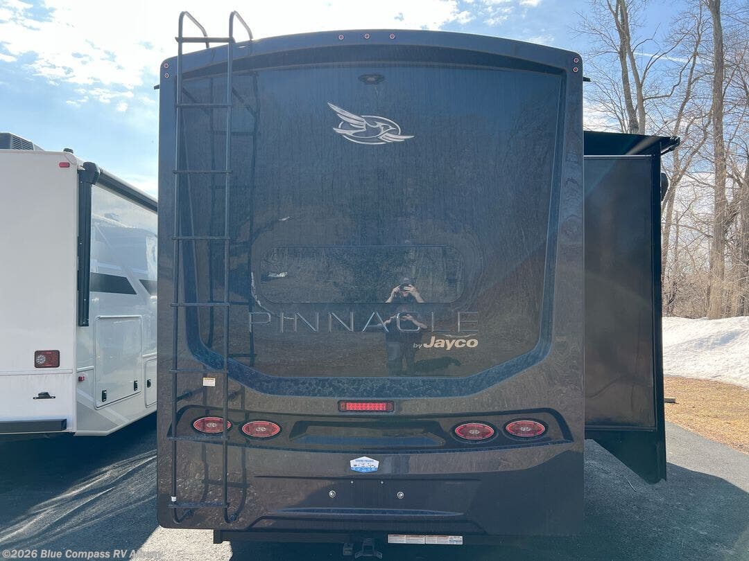 2026 Pinnacle 38FBRK by Jayco from Blue Compass RV Albany in Latham, New York