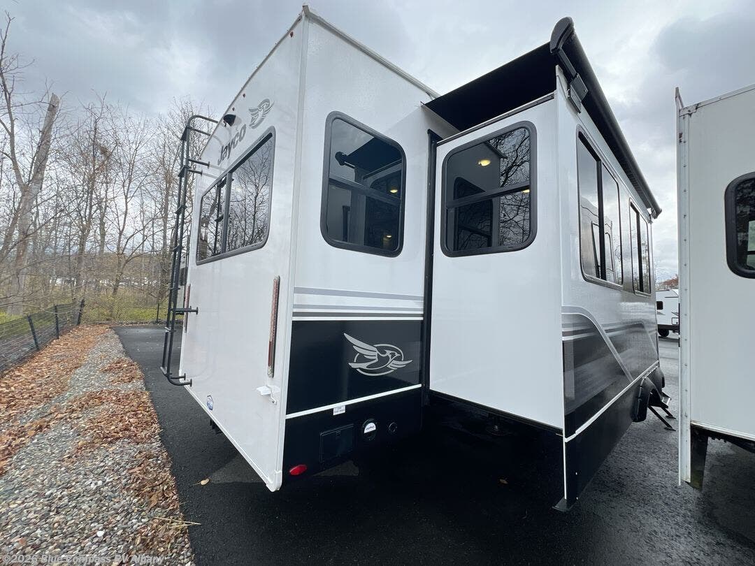 New 2025 Jayco Eagle HT 29RLC available in Latham, New York