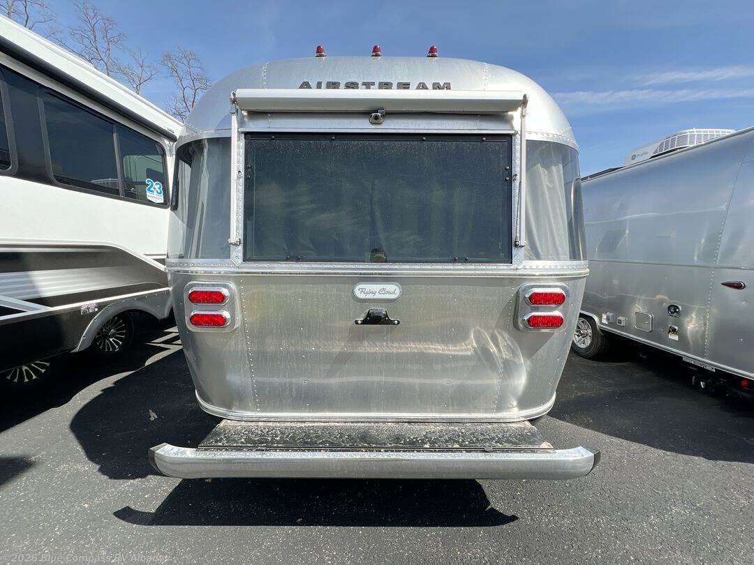 2026 Flying Cloud 25FB by Airstream from Blue Compass RV Albany in Latham, New York