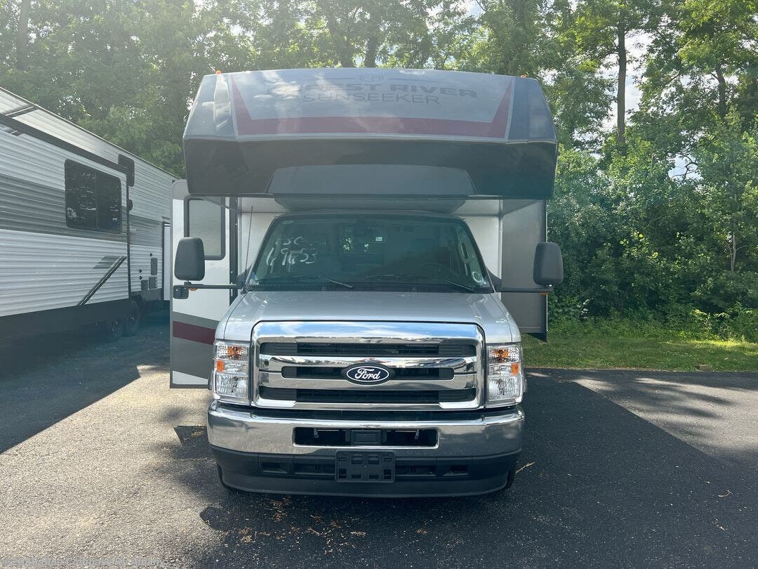 New 2026 Forest River Sunseeker 3010DS available in Latham, New York