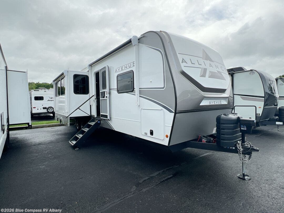 2026 Avenue 333BH by Alliance RV from Blue Compass RV Albany in Latham, New York