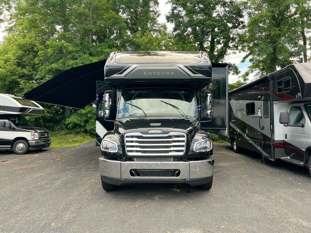 New 2027 Entegra Coach Accolade XL 37M available in Latham, New York