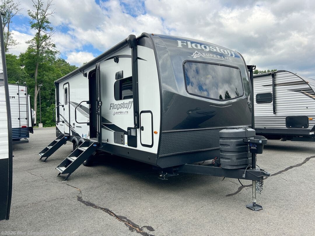 2025 Flagstaff Classic Super Lite 26FKBS by Forest River from Blue Compass RV Albany in Latham, New York