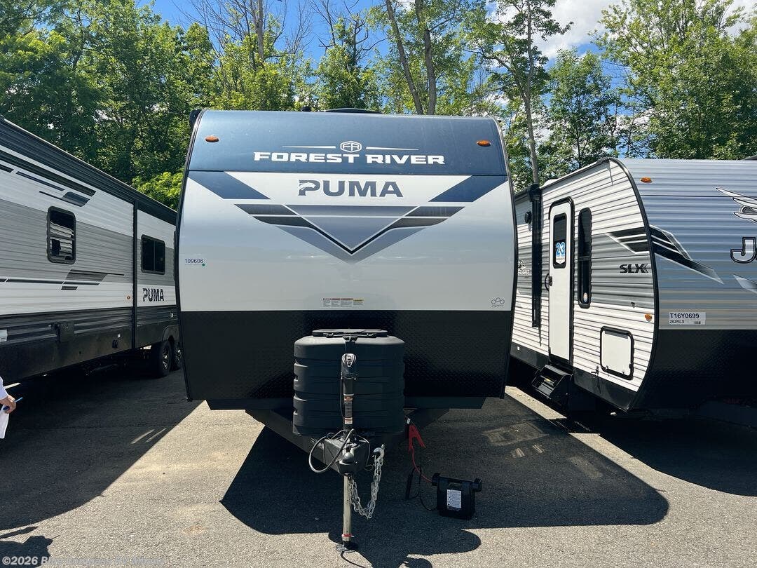 New 2027 Forest River Puma 32BHFS available in Latham, New York
