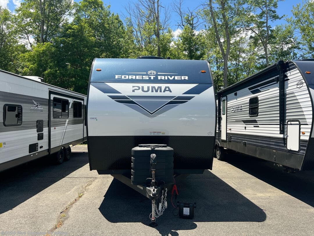 New 2027 Forest River Puma 32BHQS available in Latham, New York
