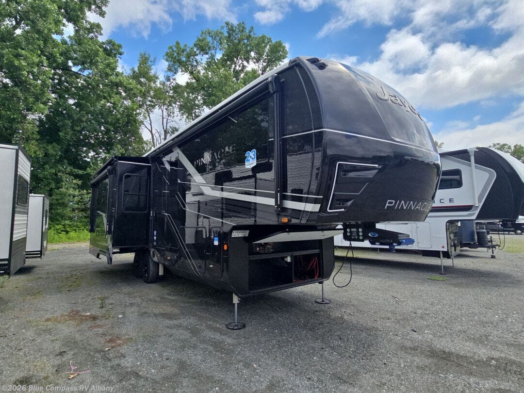 2027 Pinnacle 32RLTS by Jayco from Blue Compass RV Albany in Latham, New York