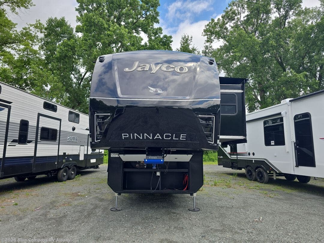 New 2027 Jayco Pinnacle 32RLTS available in Latham, New York