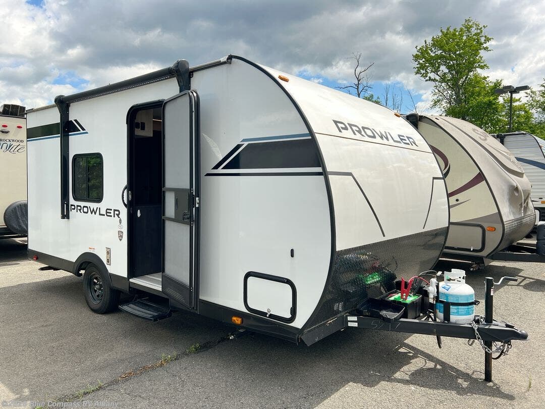 2025 Prowler 17BHLX by Heartland from Blue Compass RV Albany in Latham, New York