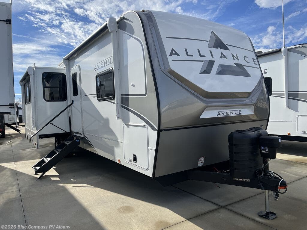2026 Alliance RV Avenue 333BH - New Travel Trailer For Sale by Blue Compass RV Albany in Latham, New York