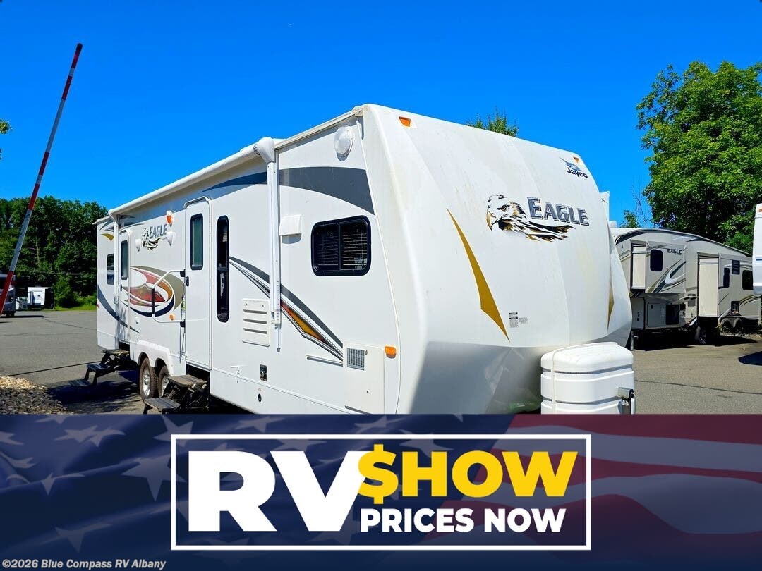 2012 Jayco Eagle 322FKS - Used Travel Trailer For Sale by Blue Compass RV Albany in Latham, New York features Slideout