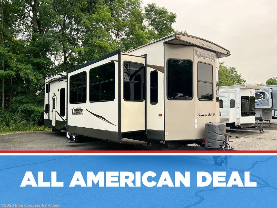 2016 Forest River Wildwood Lodge 4092BFL - Used Destination Trailer For Sale by Blue Compass RV Albany in Latham, New York features Slideout
