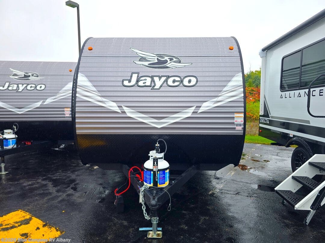 New 2027 Jayco Jay Flight 175FQ available in Latham, New York