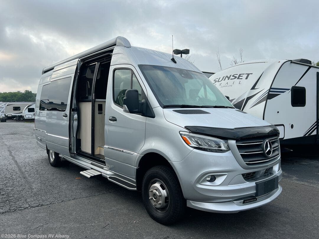 2024 Interstate 24GT by Airstream from Blue Compass RV Albany in Latham, New York