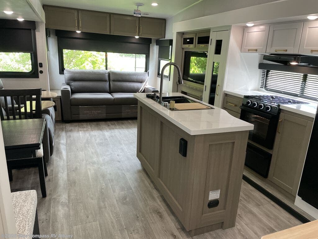New 2026 Jayco Eagle HT 29RLC available in Latham, New York