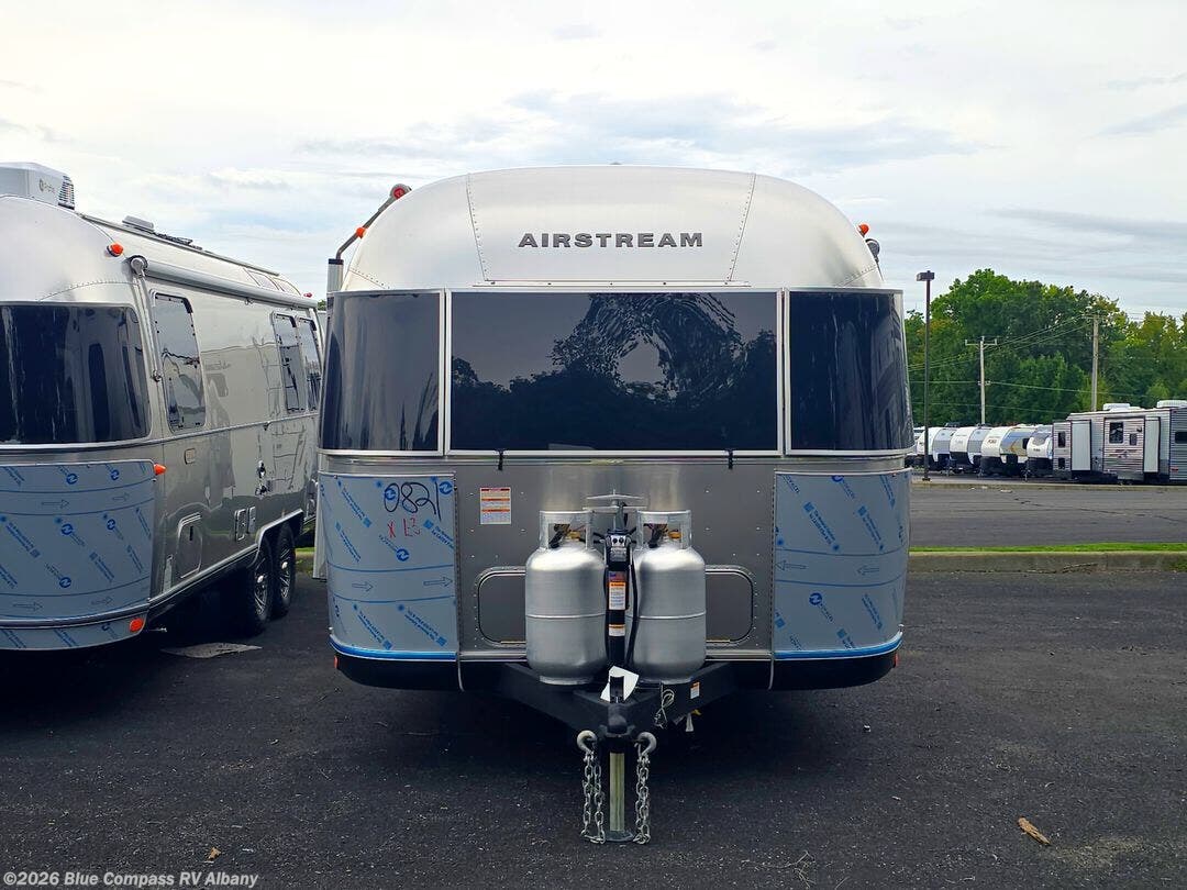 New 2027 Airstream Classic 33FB available in Latham, New York