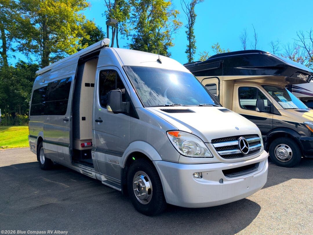 2013 Interstate Lounge by Airstream from Blue Compass RV Albany in Latham, New York