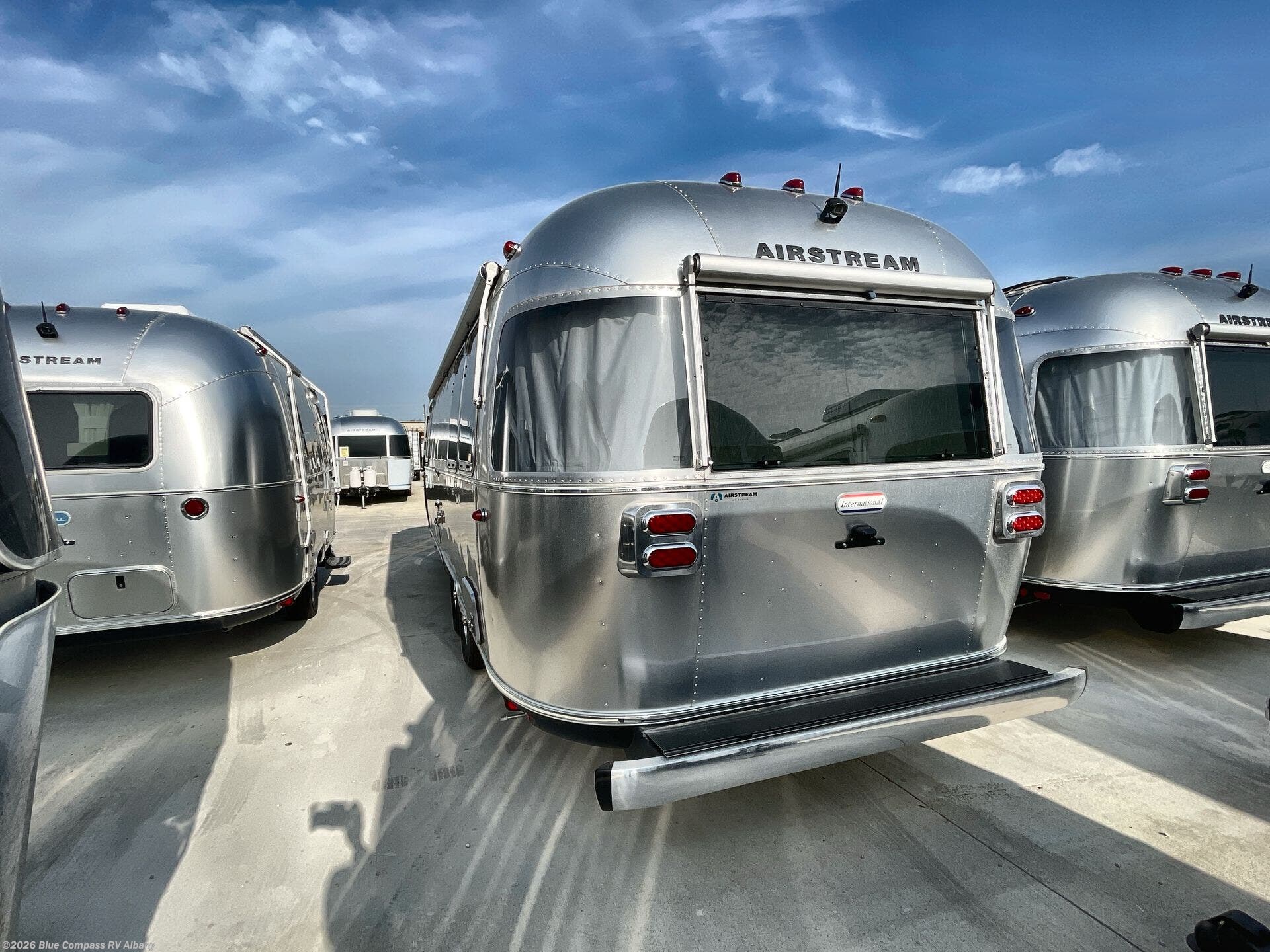 New 2027 Airstream International 27FB available in Latham, New York