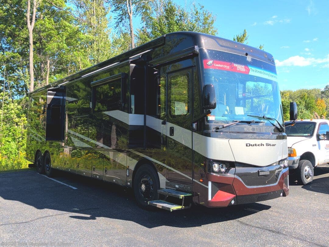 2027 Dutch Star 4369 by Newmar from Blue Compass RV Albany in Latham, New York
