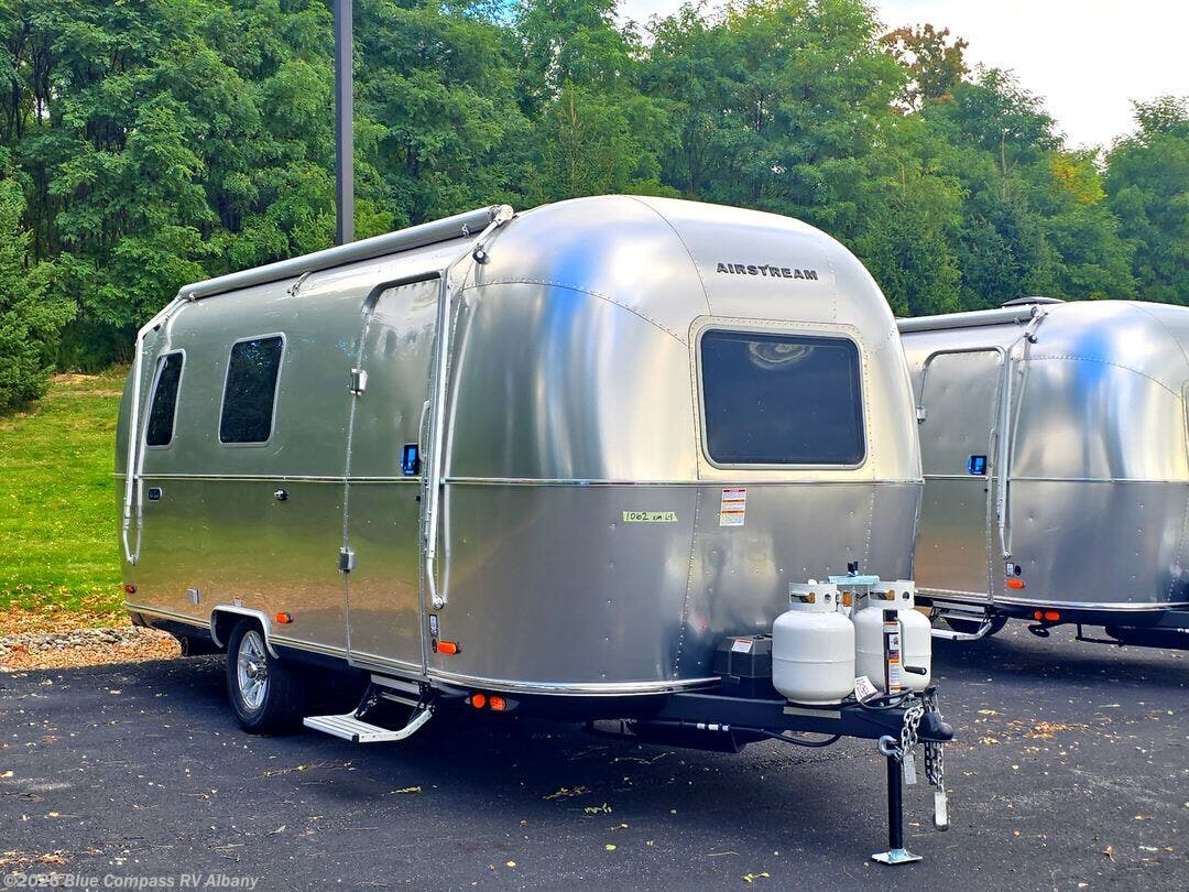 2027 World Traveler 22RB by Airstream from Blue Compass RV Albany in Latham, New York