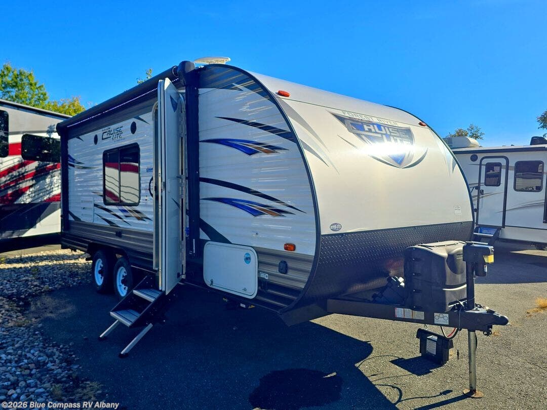 2019 Salem Cruise Lite 201BHXL by Forest River from Blue Compass RV Albany in Latham, New York