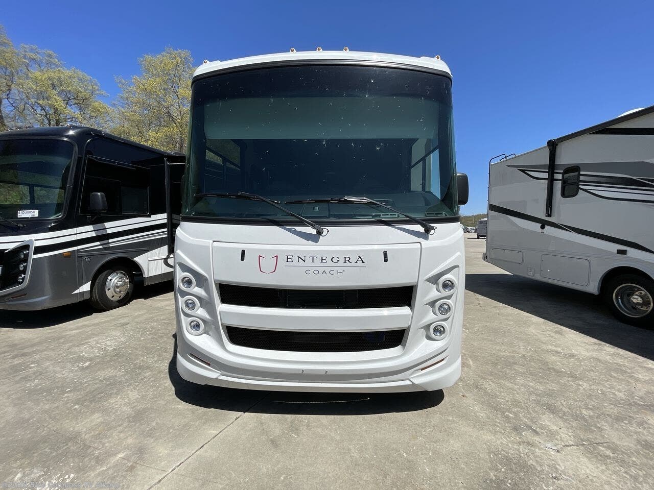 2025 Vision SE 27ASE by Entegra Coach from Blue Compass RV Albany in Latham, New York