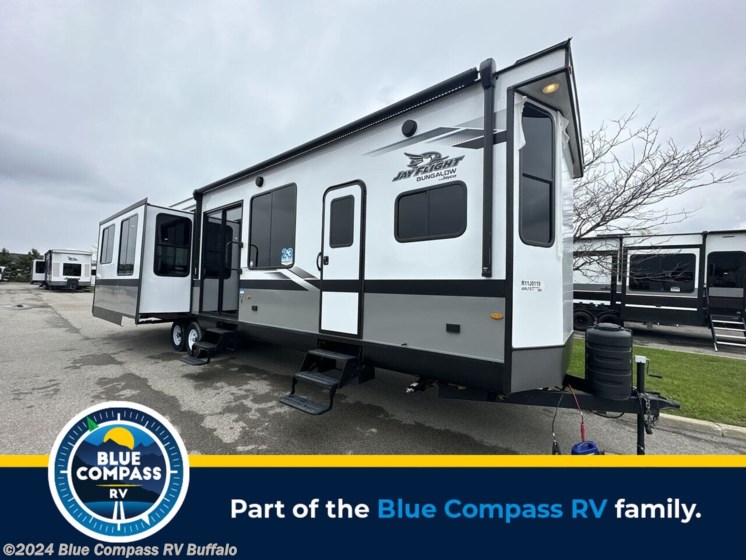 New 2024 Jayco Jay Flight Bungalow 40RLTS available in West Seneca, New York