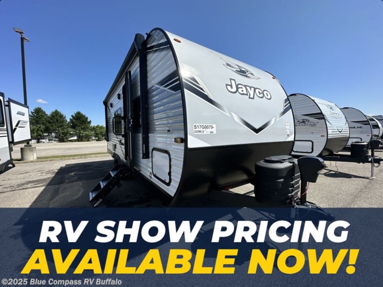New 2025 Jayco Jay Flight SLX 225MLS available in West Seneca, New York