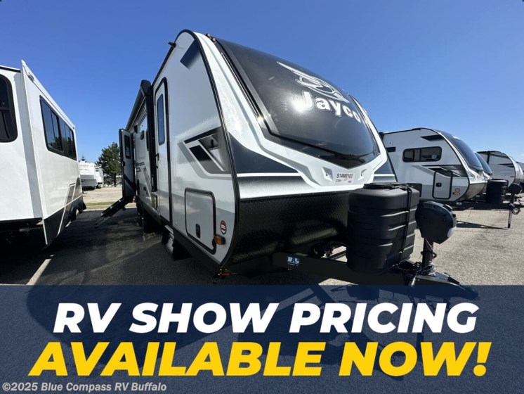 New 2025 Jayco Jay Feather 27BH available in West Seneca, New York